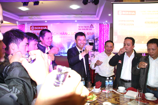 son-ha-ssp-thai-nguyen-hoi-nghi-khach-hang