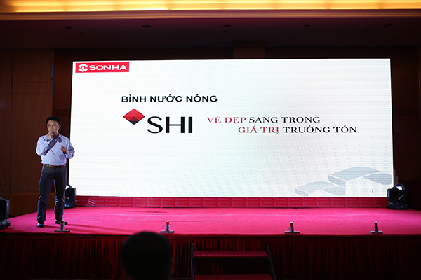 binh-nuoc-nong-shi-ra-mat-tai-thai-binh-6