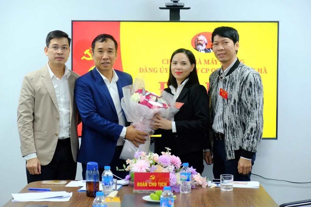 Cấp ủy Chi bộ Nhà máy Phùng nhiệm kỳ 2025 – 2027