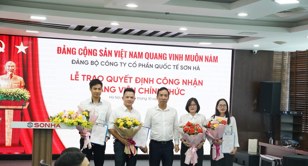 le ket nap dang vien dang bo cong ty co phan quoc te son ha 17990 3