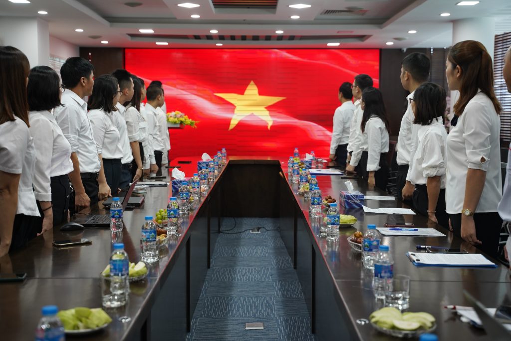 le ket nap dang vien dang bo cong ty co phan quoc te son ha 17990