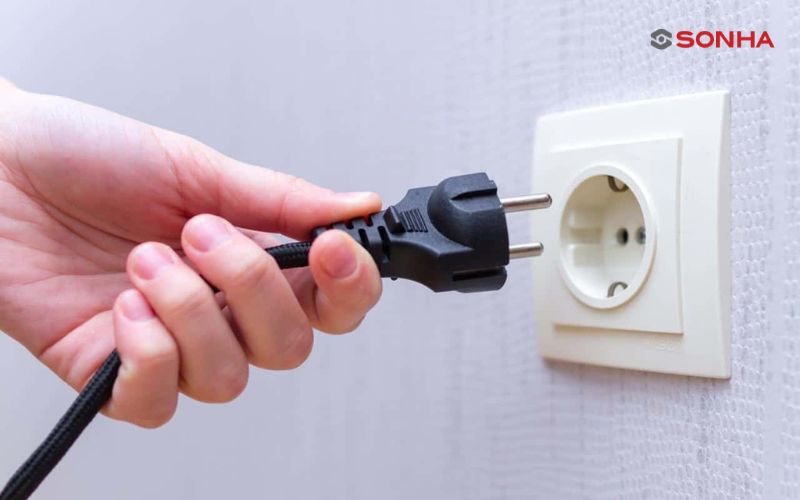 Nguồn điện chưa kết nối là nguyên nhân hàng đầu khiến bếp từ không lên nguồn