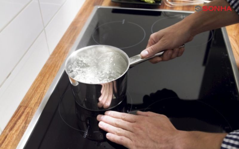 Bếp từ vẫn chạy nhưng lâu nóng