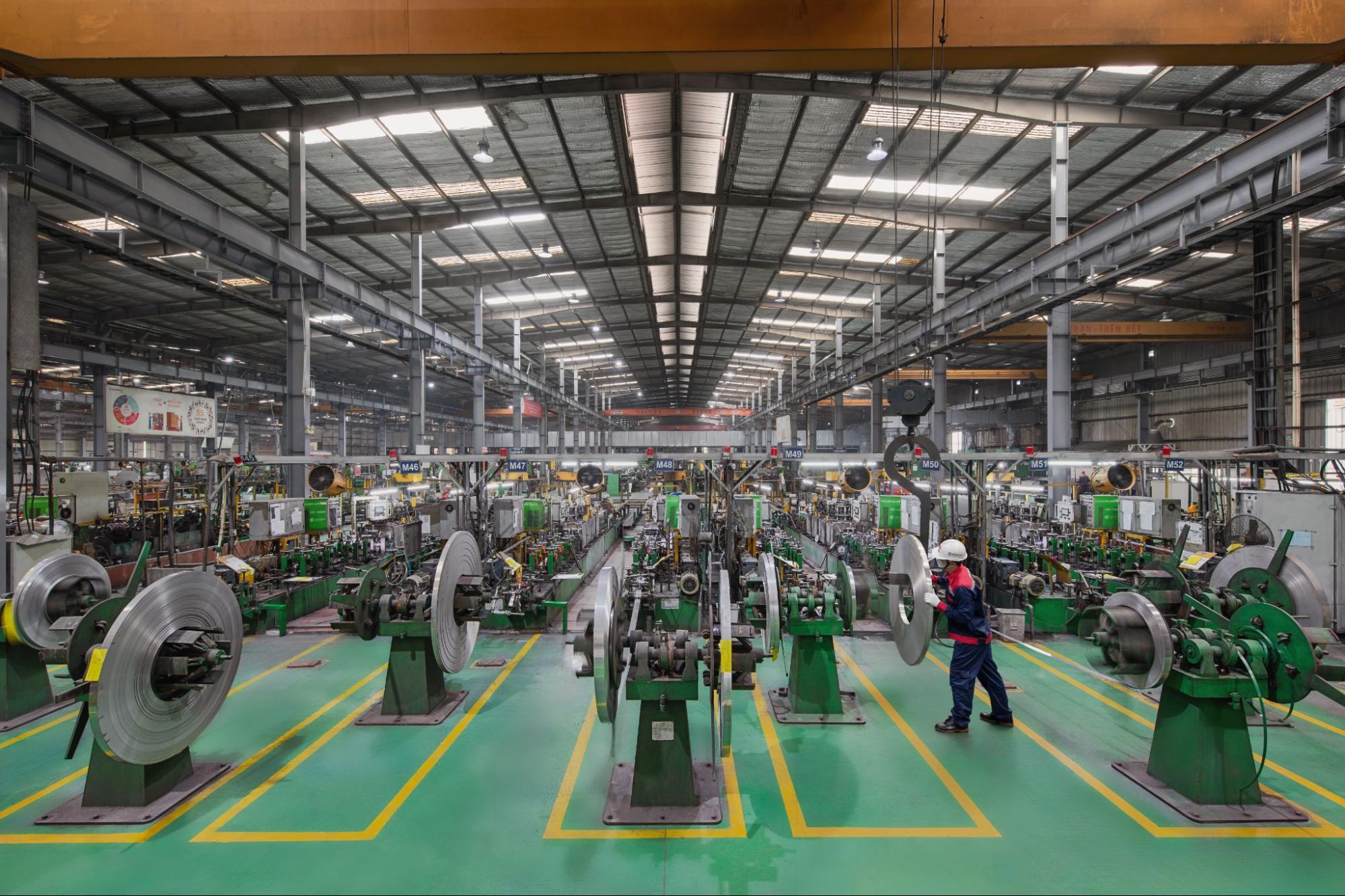 Một không gian trong nhà máy sản xuất Sơn Hà SSP